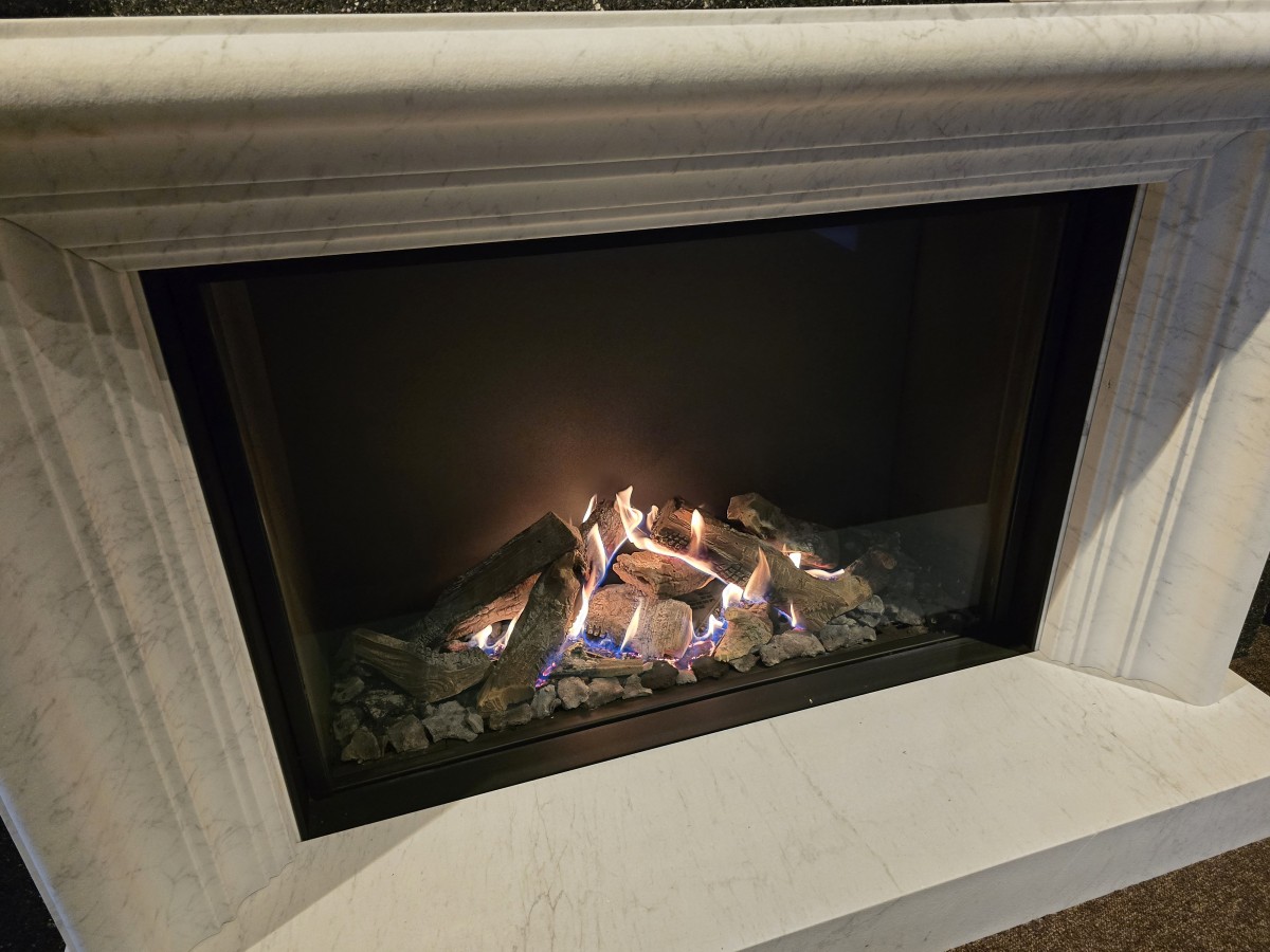 Showroommodel Dru Maestro 100 met natuursteen schouw -40% korting